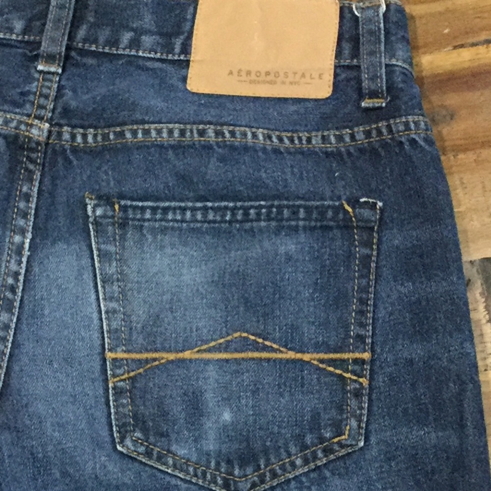 Aeropostale Slim Straight 29x32 Distressed Jeans